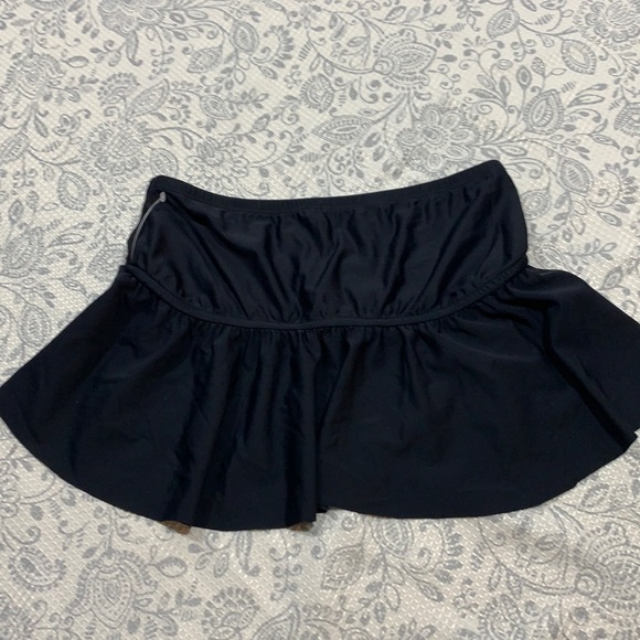 PILYQ Black Flutter Bikini Top  Size Small - Picture 1 of 3